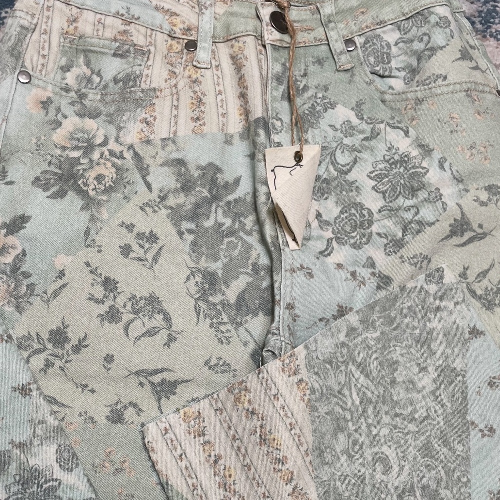 New In Patchwork Printed Stretch Twill Pants - image 4